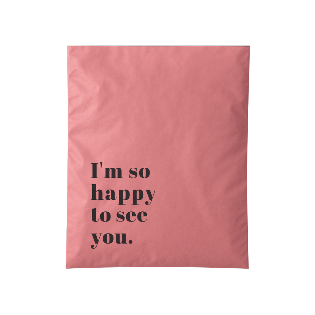 Cepsiz gül kurusu kargo poşeti – ‘I’am so happy to see you’ baskısıyla gönderilerinize pozitif bir mesaj katar. Dayanıklı, su geçirmez ve geri dönüşüme uygun yapısıyla e-ticaret gönderilerinde güvenli kullanım sağlar.